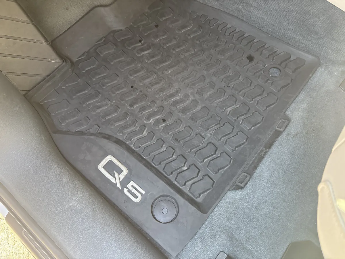 2019 Audi Q5 Premium thumbnail 16