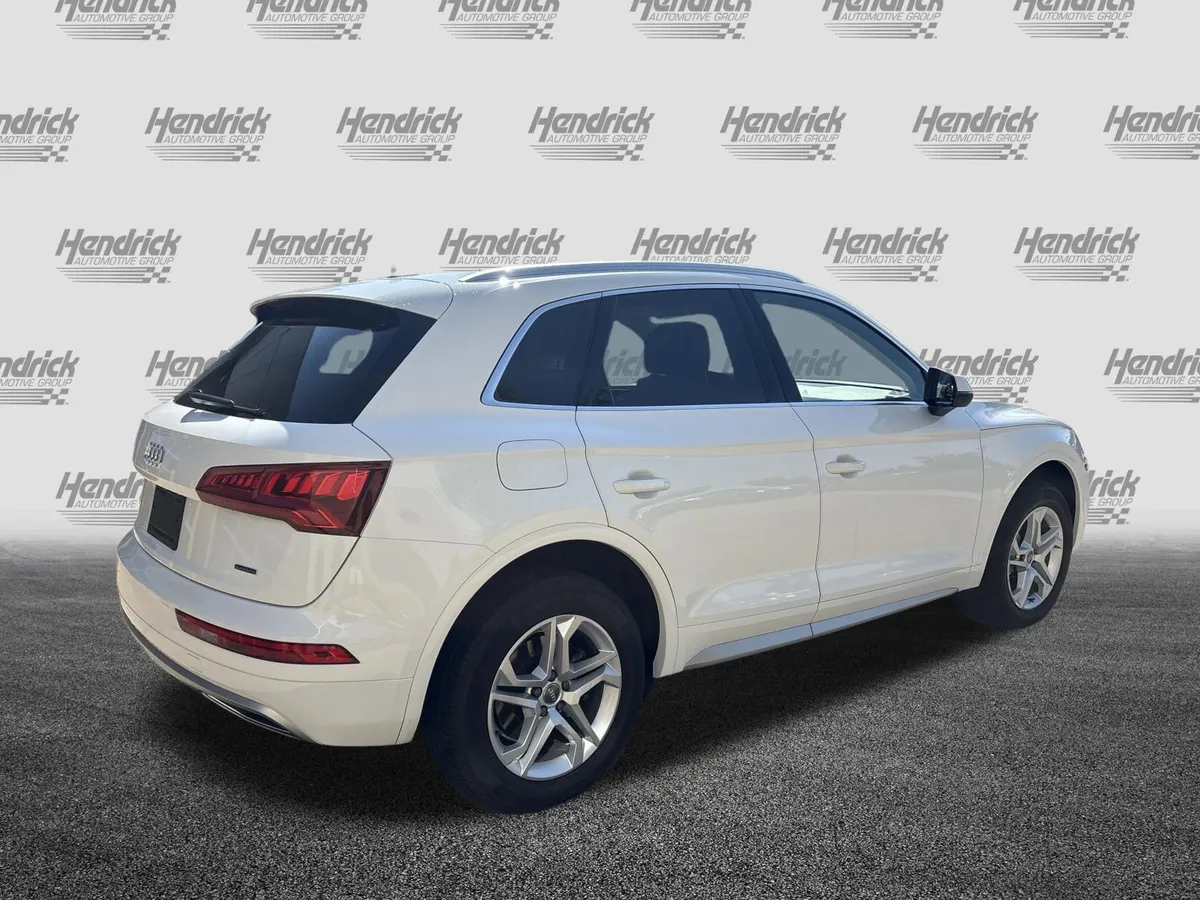2019 Audi Q5 Premium thumbnail 9