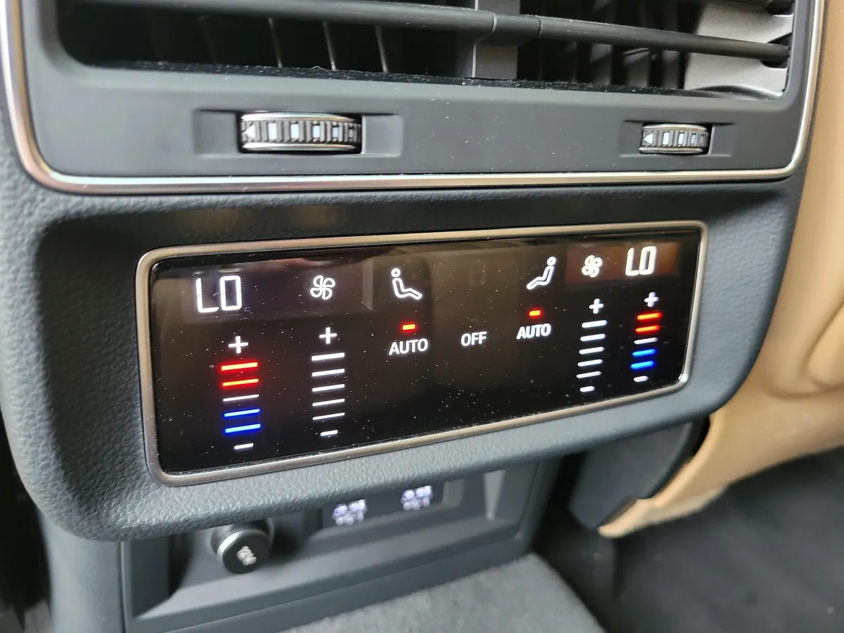 2019 Audi Q8 3.0T Premium thumbnail 13