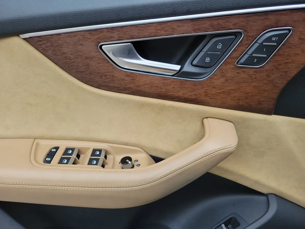 2019 Audi Q8 3.0T Premium thumbnail 24