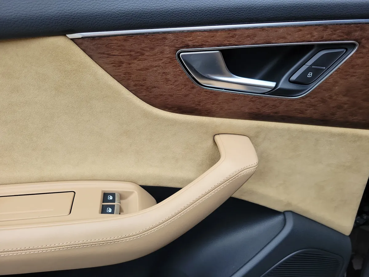2019 Audi Q8 3.0T Premium thumbnail 25