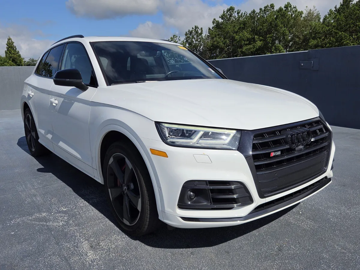 2019 Audi SQ5 Prestige thumbnail 5