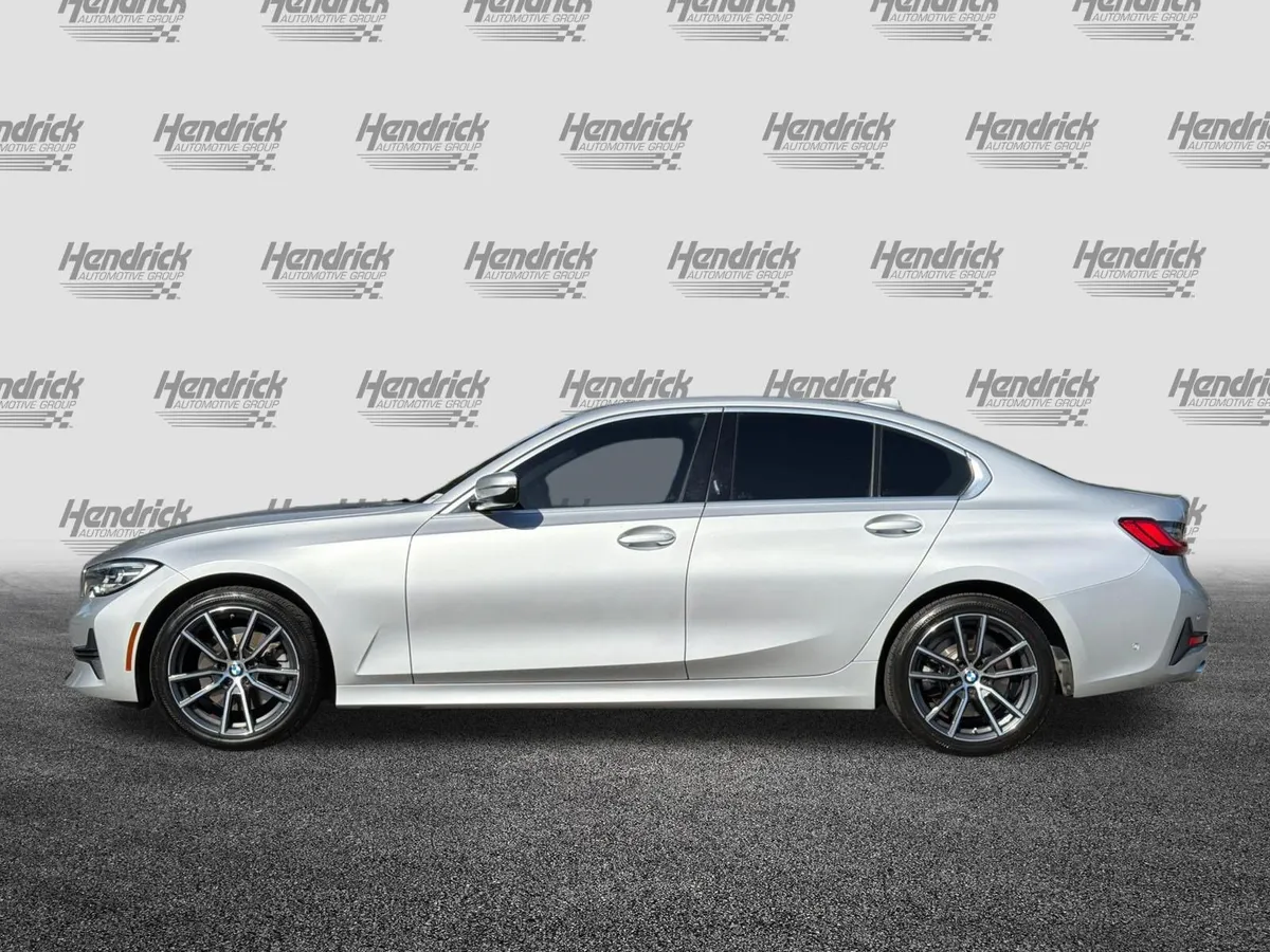 2019 BMW 3 Series 330i thumbnail 7