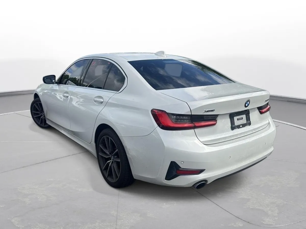 2019 BMW 3 Series 330i xDrive thumbnail 8