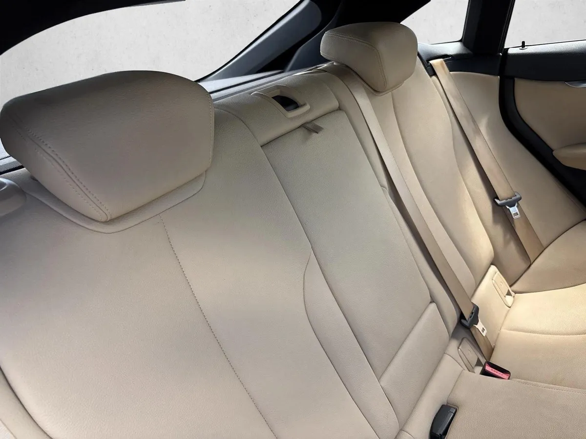2019 BMW 430i thumbnail 21