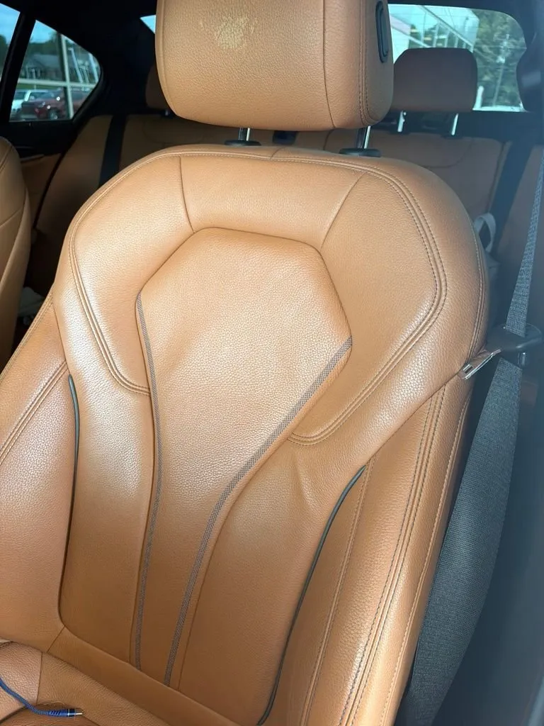 2019 BMW 5 Series 530i thumbnail 5