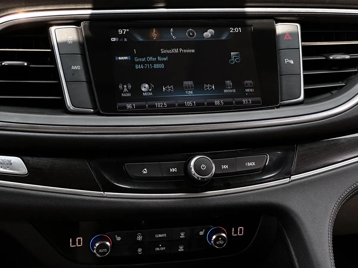 2019 Buick Enclave Essence thumbnail 22