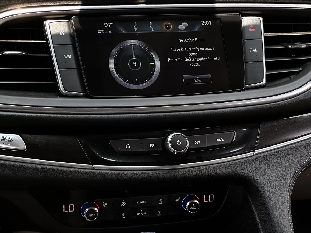 2019 Buick Enclave Essence thumbnail 23