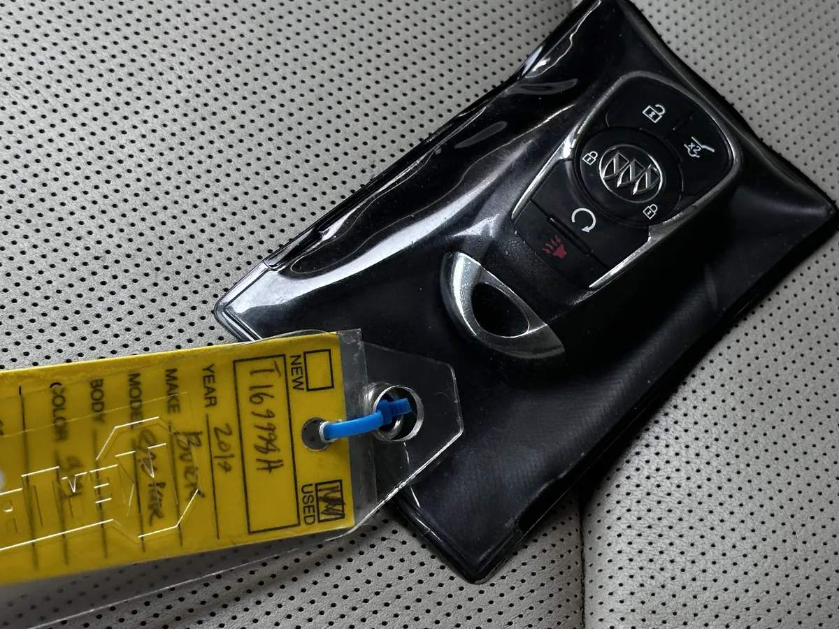 2019 Buick Enclave Essence thumbnail 35