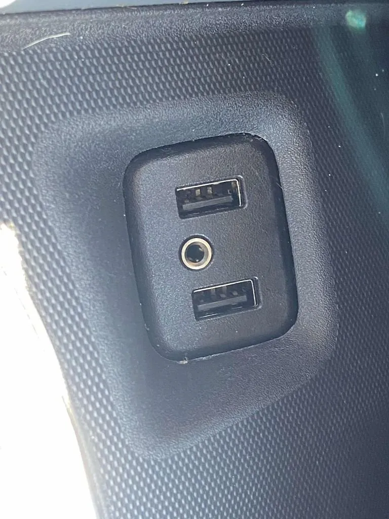 2019 Buick Enclave Essence thumbnail 32