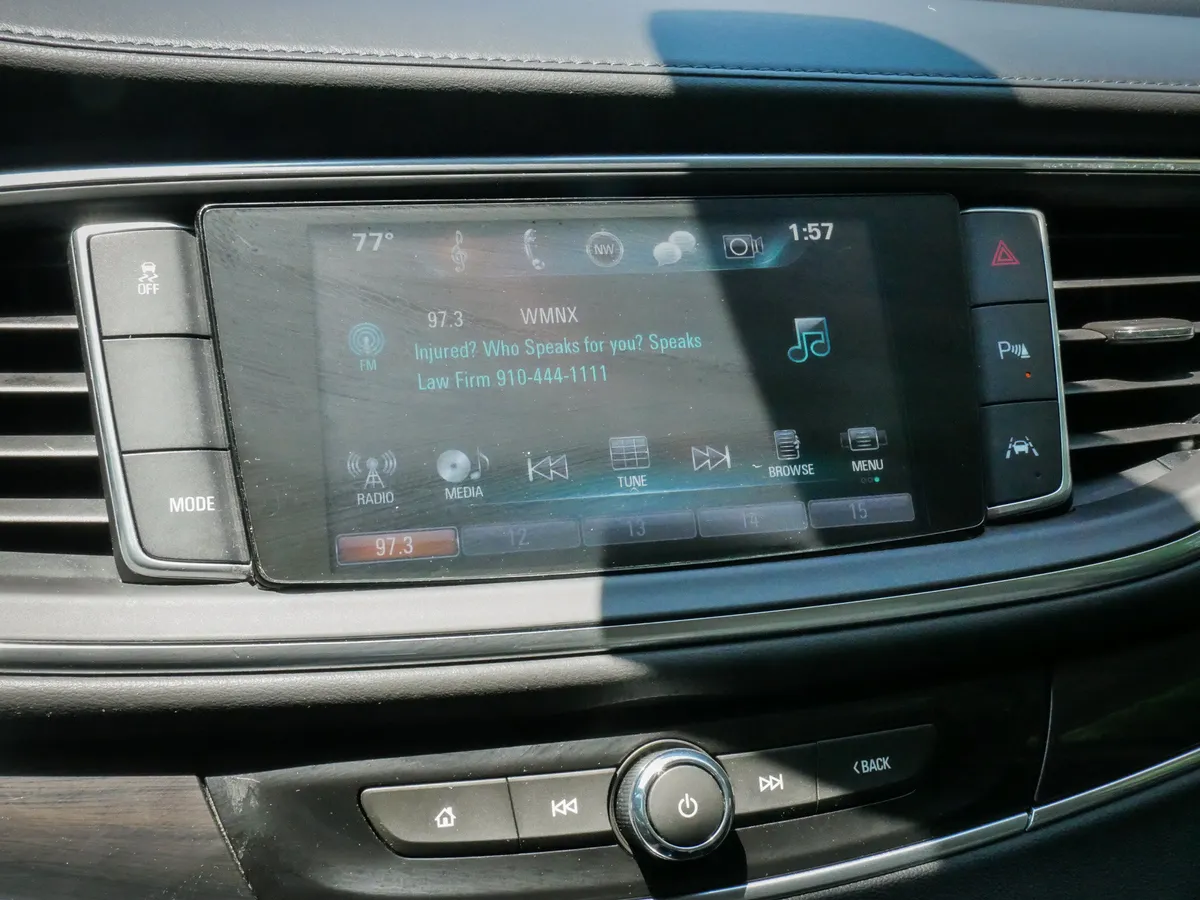 2019 Buick Enclave Premium thumbnail 22