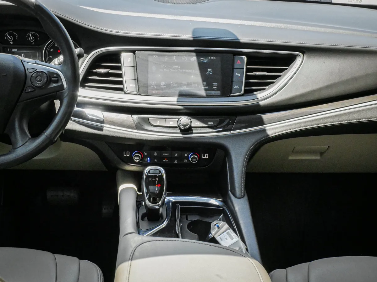 2019 Buick Enclave Premium thumbnail 29