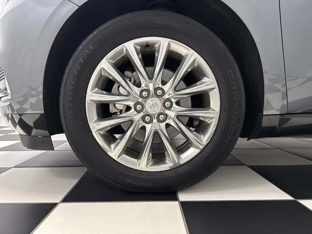 2019 Buick Enclave Premium thumbnail 11