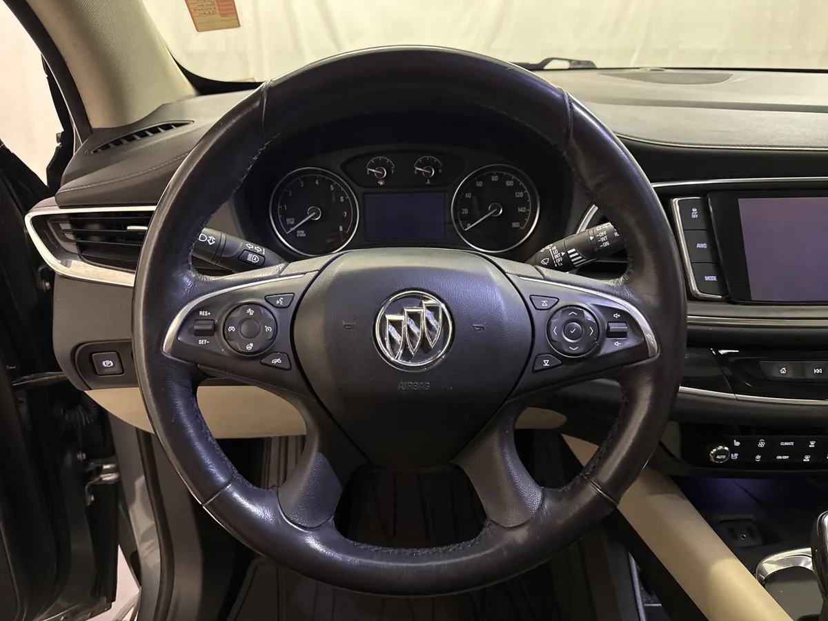 2019 Buick Enclave Premium thumbnail 15