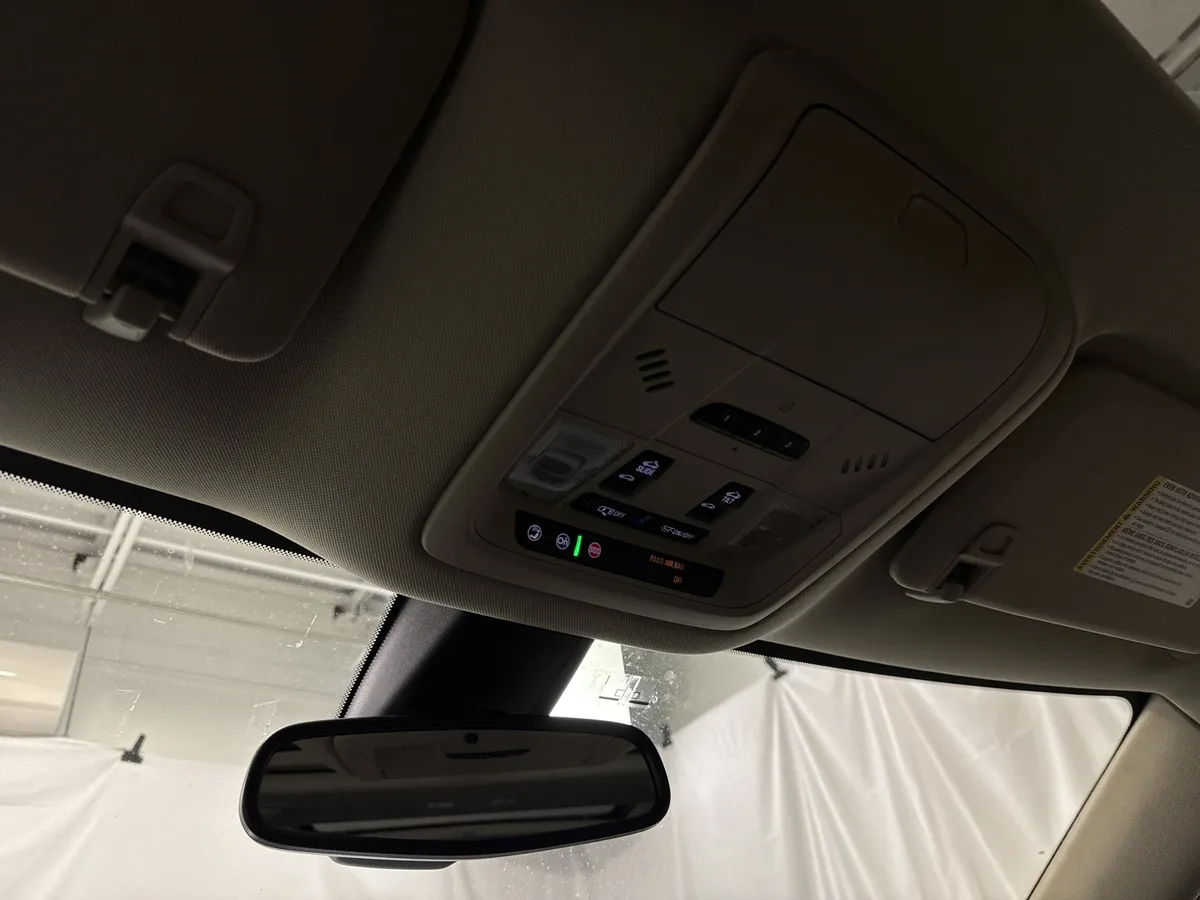 2019 Buick Enclave Premium thumbnail 24