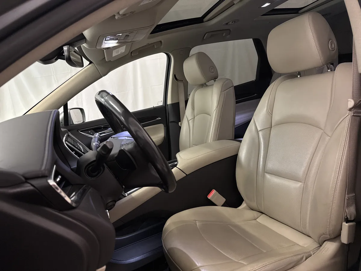 2019 Buick Enclave Premium thumbnail 25