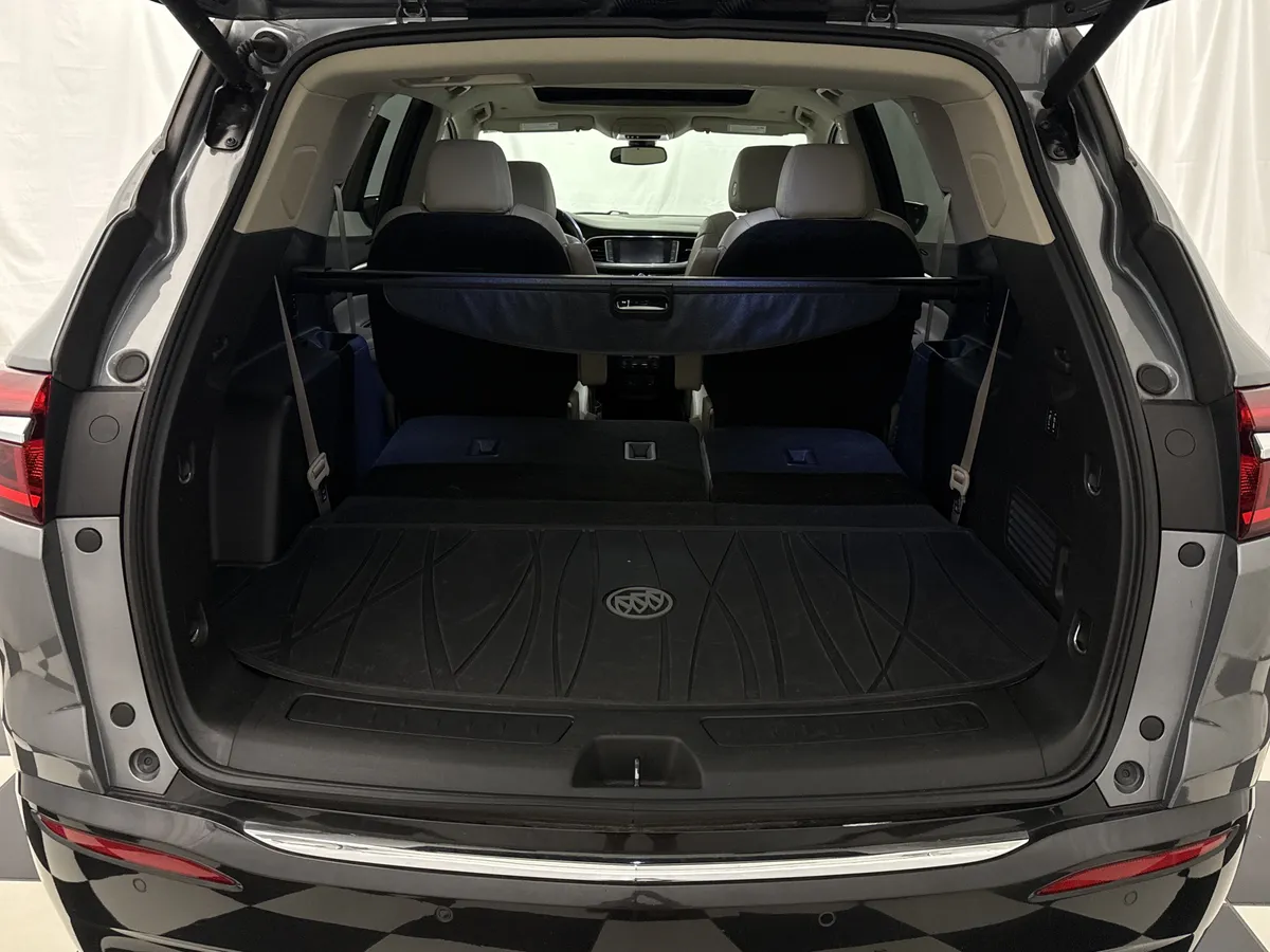 2019 Buick Enclave Premium thumbnail 30