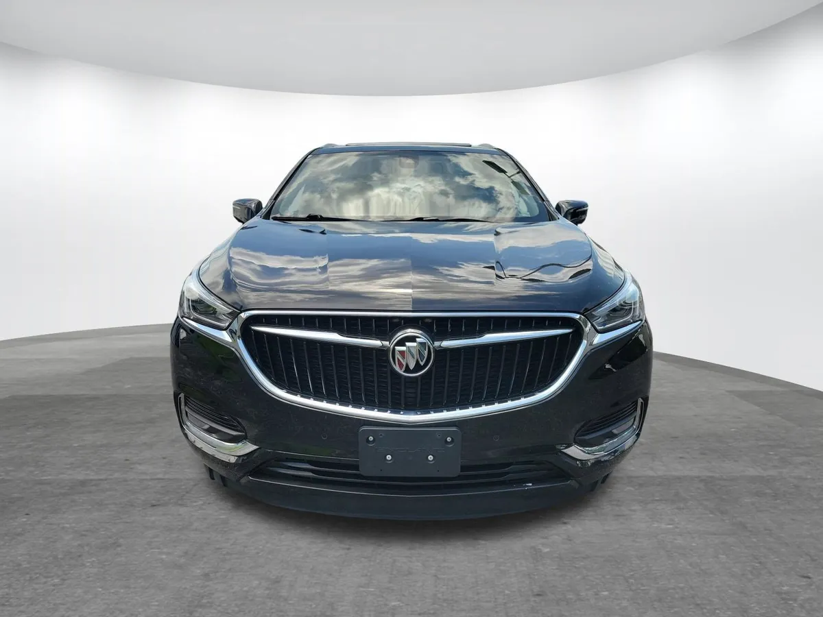 2019 Buick Enclave Premium thumbnail 19