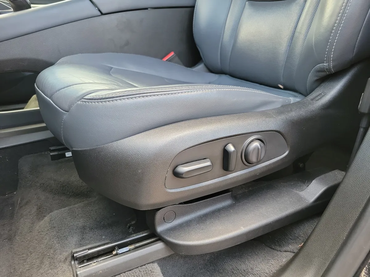 2019 Buick Enclave Premium thumbnail 4