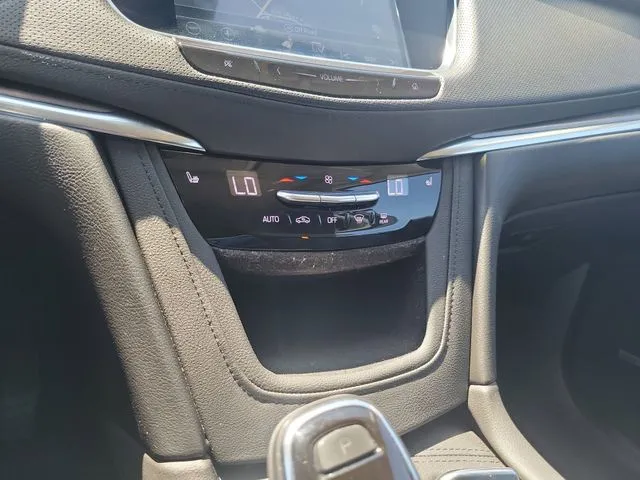 2019 CADILLAC XT5 Luxury thumbnail 24