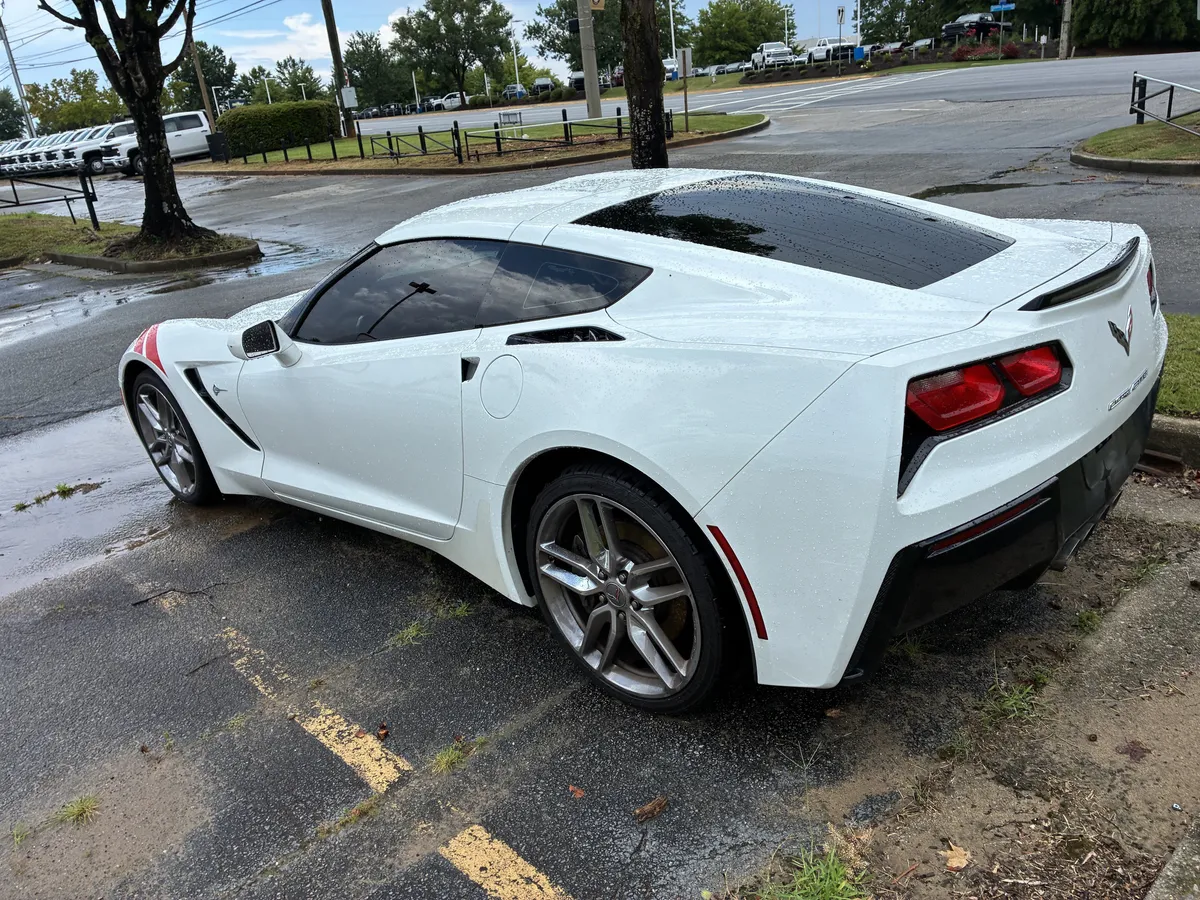 2019 Chevrolet Corvette Stingray 1LT thumbnail 6