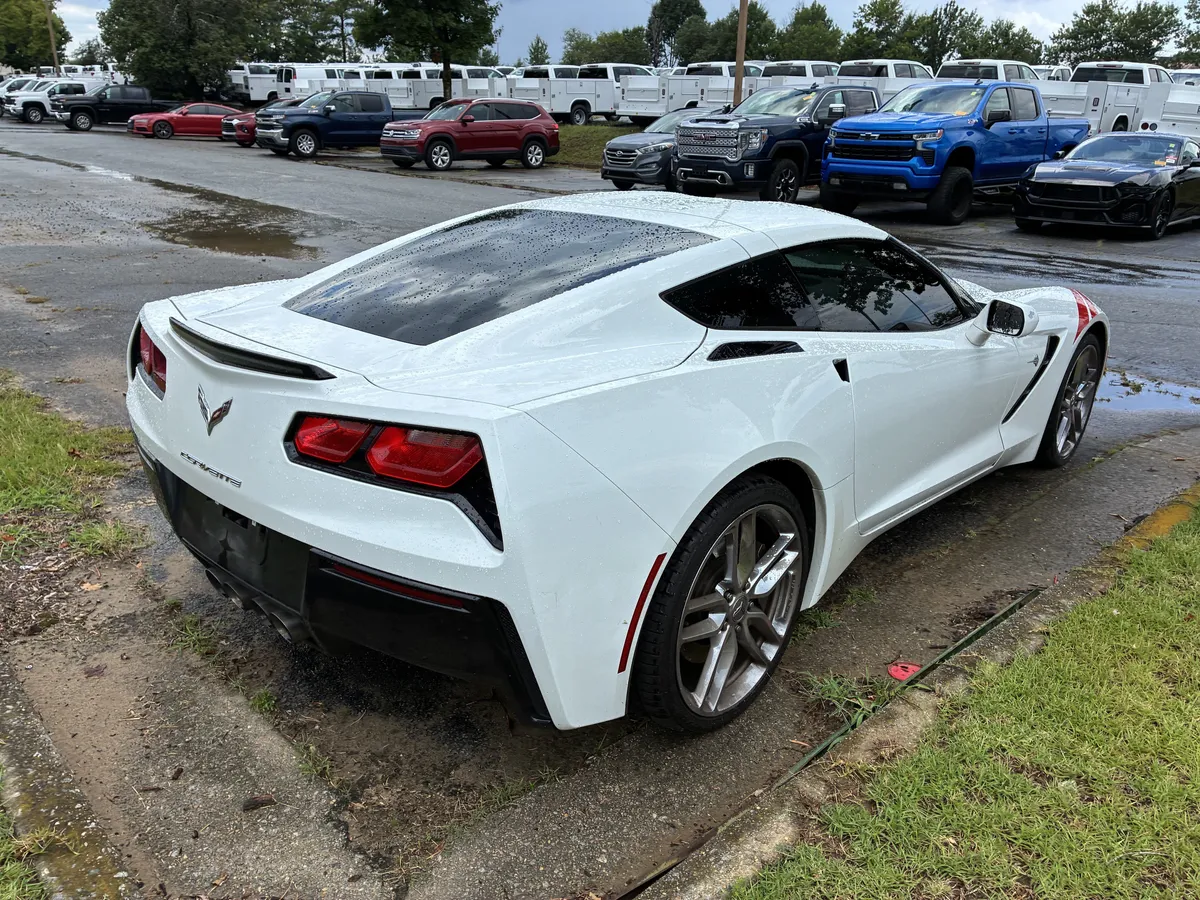 2019 Chevrolet Corvette Stingray 1LT thumbnail 8