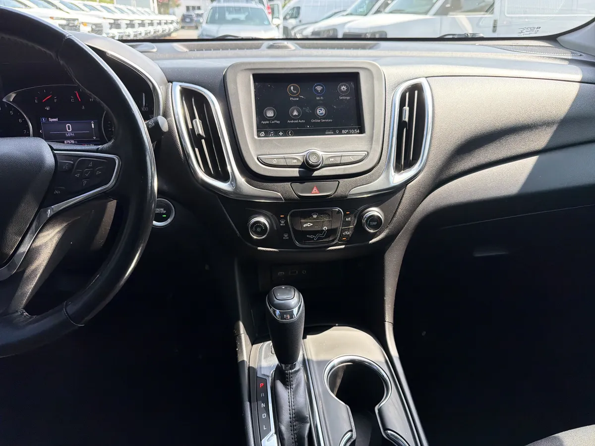 2019 Chevrolet Equinox LT thumbnail 29