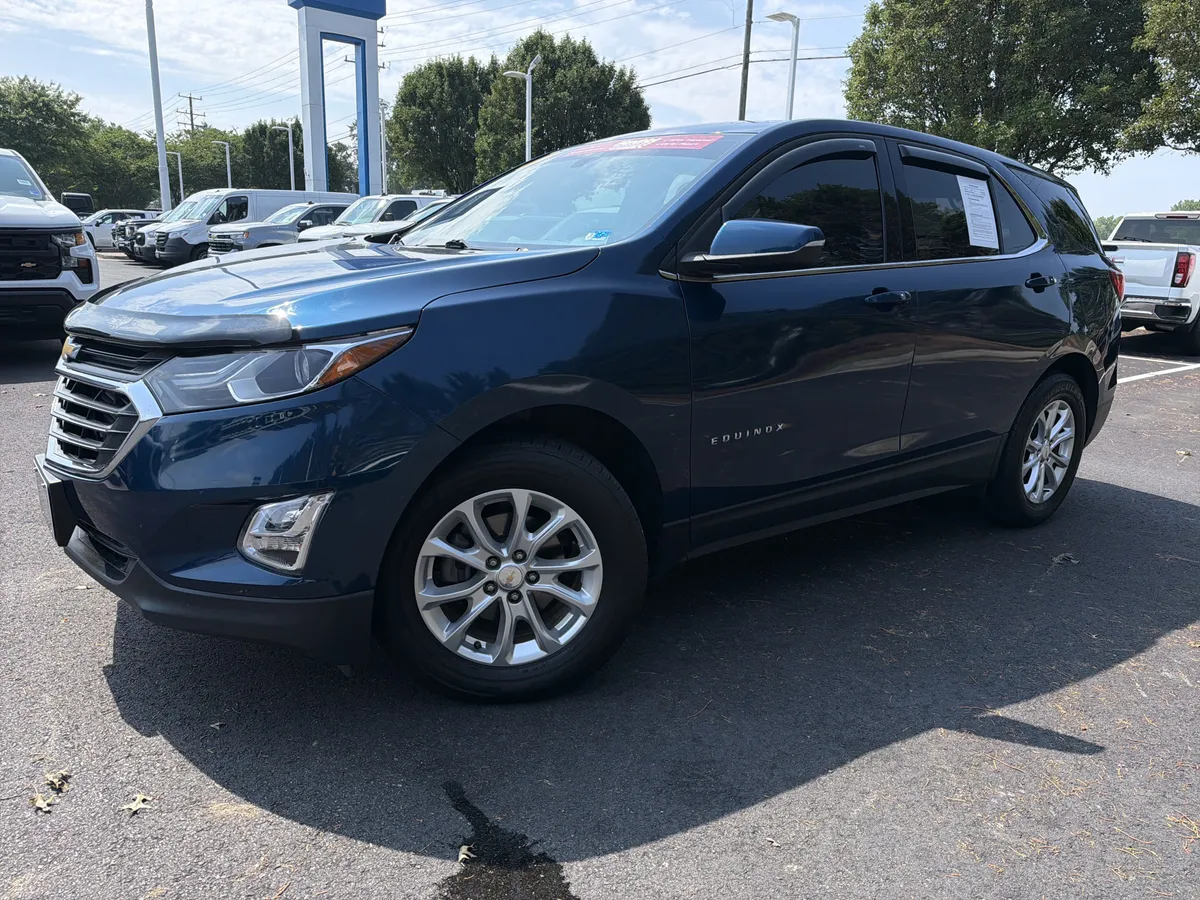 2019 Chevrolet Equinox LT thumbnail 4