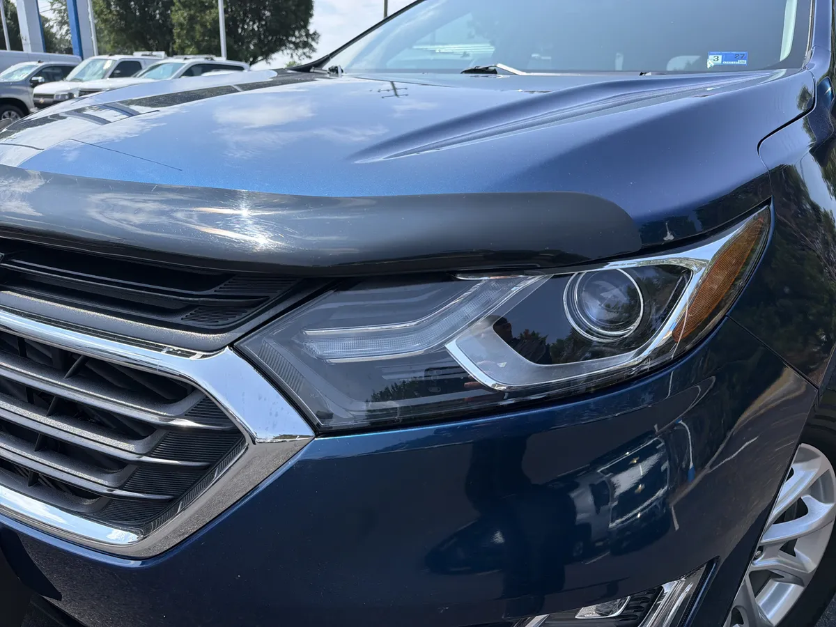2019 Chevrolet Equinox LT thumbnail 5