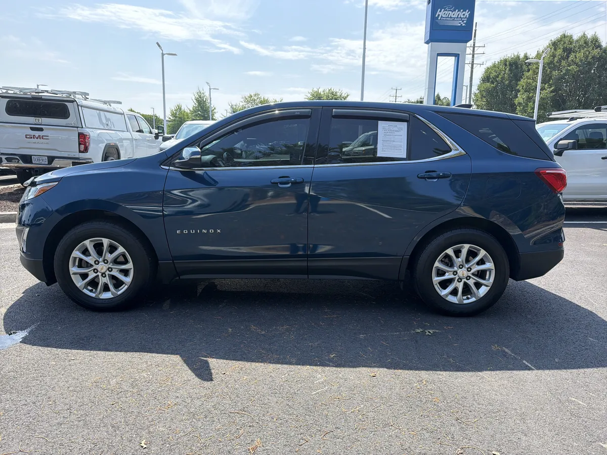 2019 Chevrolet Equinox LT thumbnail 6