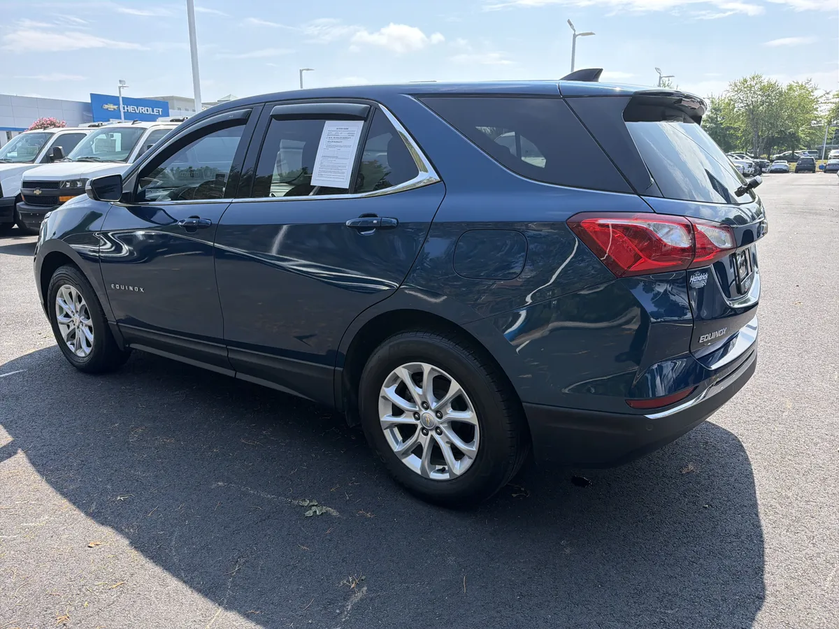 2019 Chevrolet Equinox LT thumbnail 7