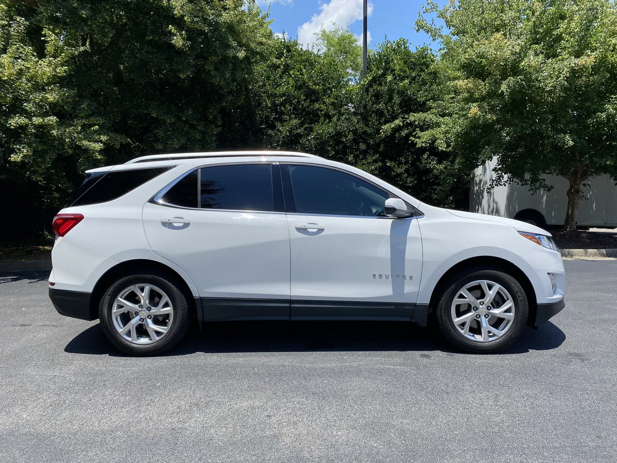 2019 Chevrolet Equinox LT thumbnail 9