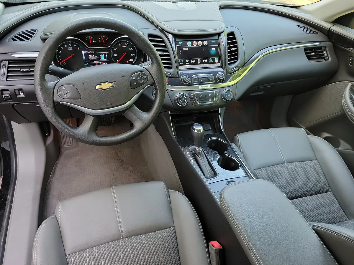 2019 Chevrolet Impala LS w/1FL thumbnail 15