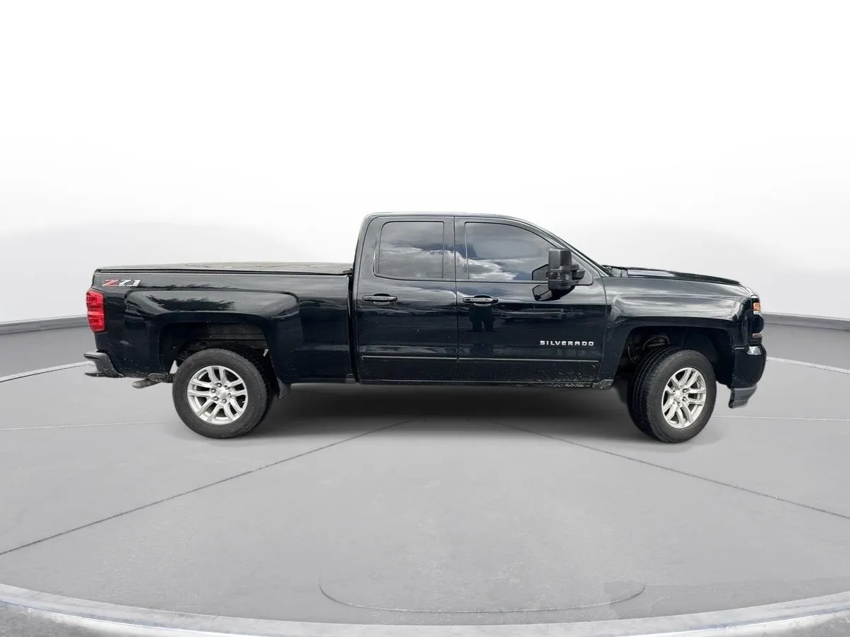 2019 Chevrolet Silverado 1500 LD LT thumbnail 5