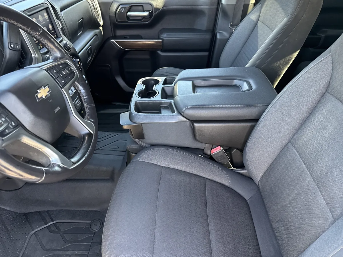 2019 Chevrolet Silverado 1500 LT thumbnail 14