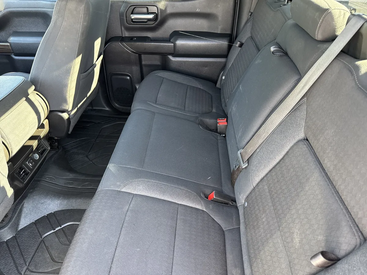 2019 Chevrolet Silverado 1500 LT thumbnail 20