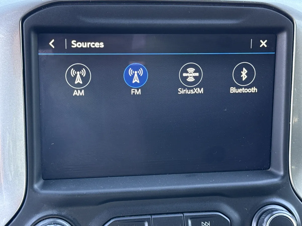 2019 Chevrolet Silverado 1500 LT thumbnail 34