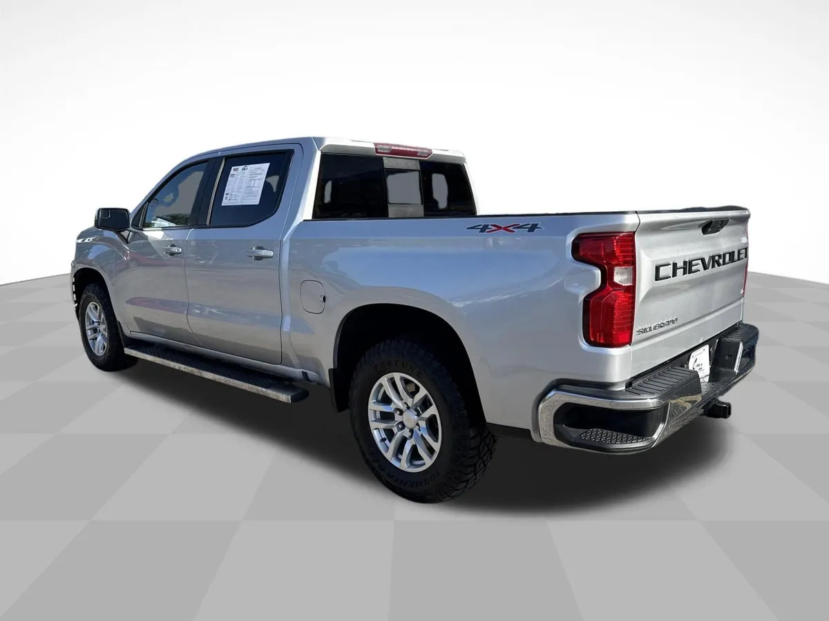 2019 Chevrolet Silverado 1500 LT thumbnail 9