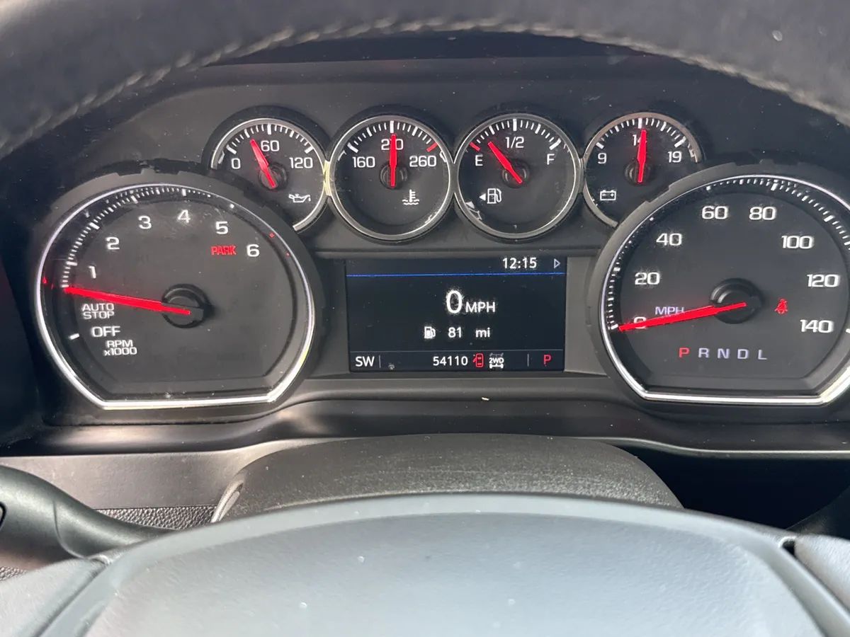 2019 Chevrolet Silverado 1500 LT thumbnail 21