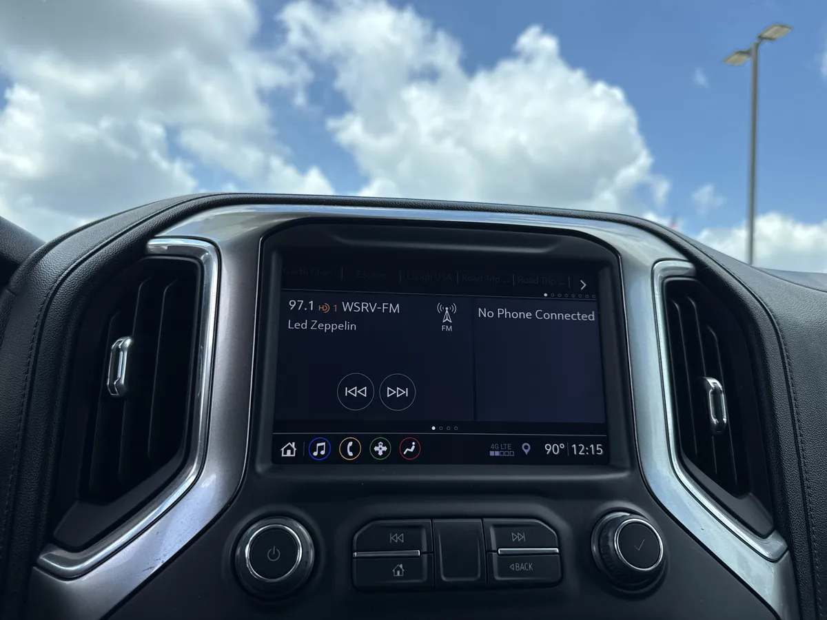 2019 Chevrolet Silverado 1500 LT thumbnail 23