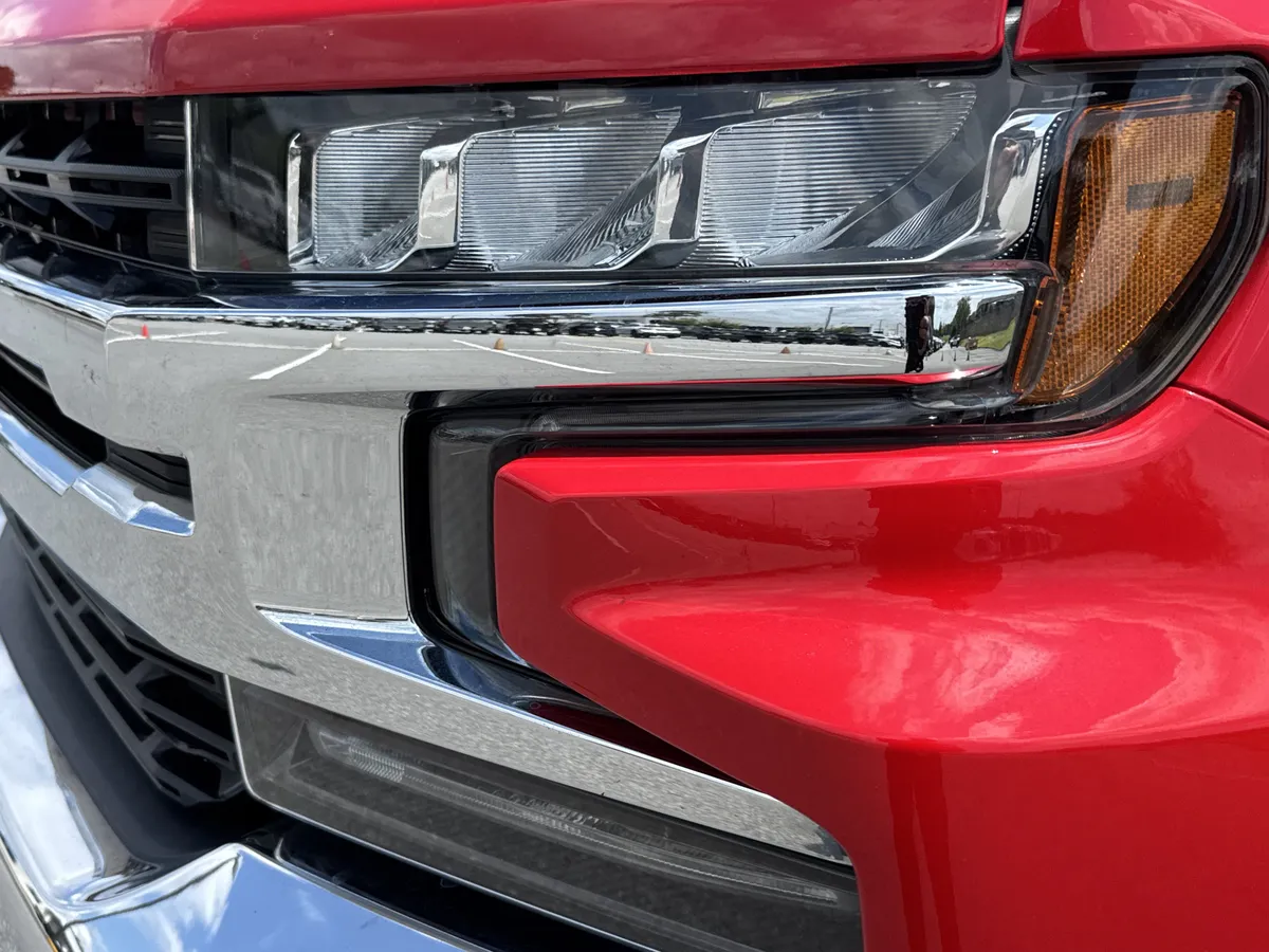 2019 Chevrolet Silverado 1500 LT thumbnail 6