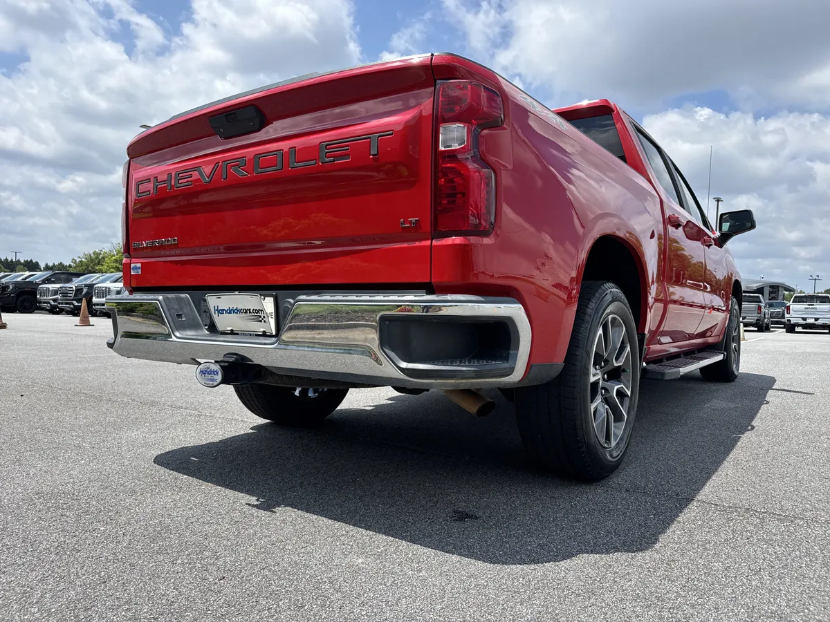 2019 Chevrolet Silverado 1500 LT thumbnail 9