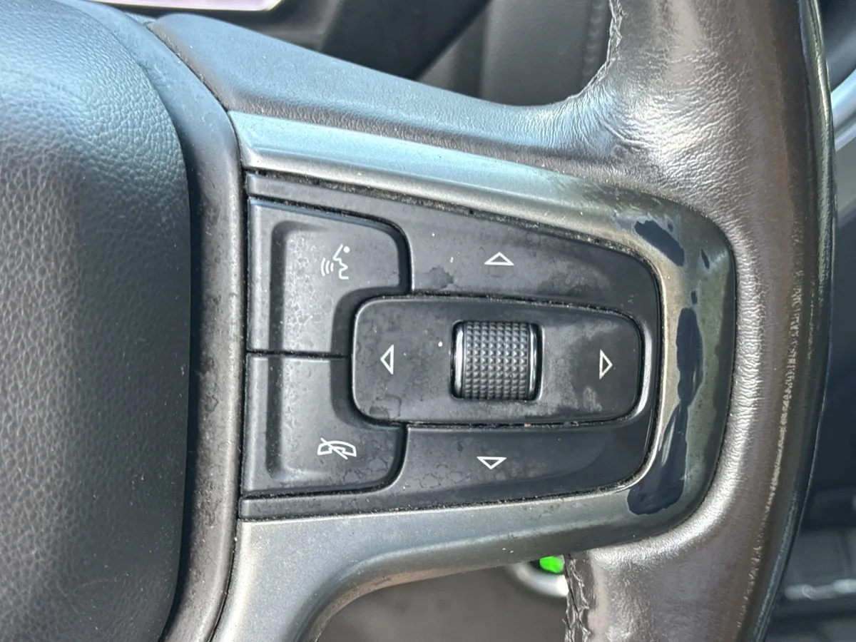 2019 Chevrolet Silverado 1500 LT Trail Boss thumbnail 26