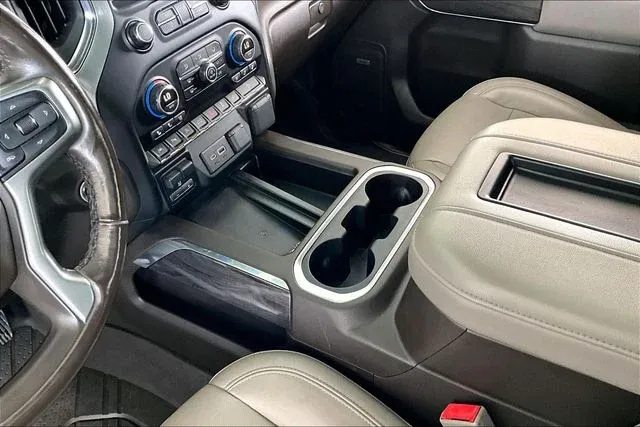 2019 Chevrolet Silverado 1500 LTZ thumbnail 15