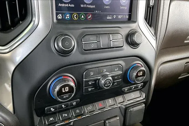 2019 Chevrolet Silverado 1500 LTZ thumbnail 23