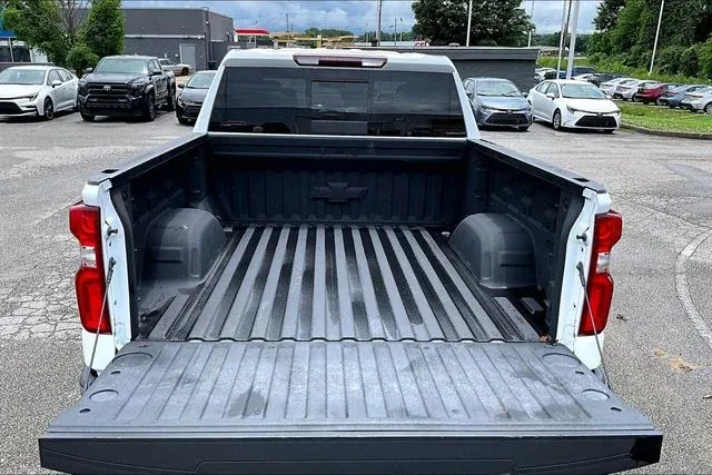 2019 Chevrolet Silverado 1500 LTZ thumbnail 30