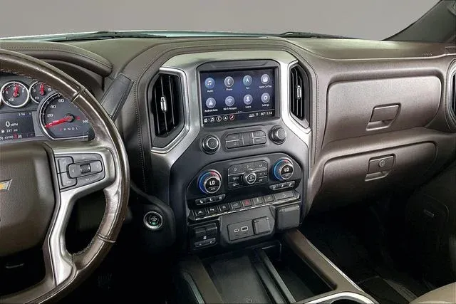 2019 Chevrolet Silverado 1500 LTZ thumbnail 9