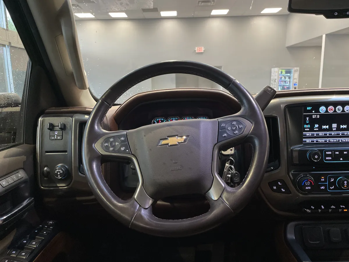 2019 Chevrolet Silverado 2500HD High Country thumbnail 19