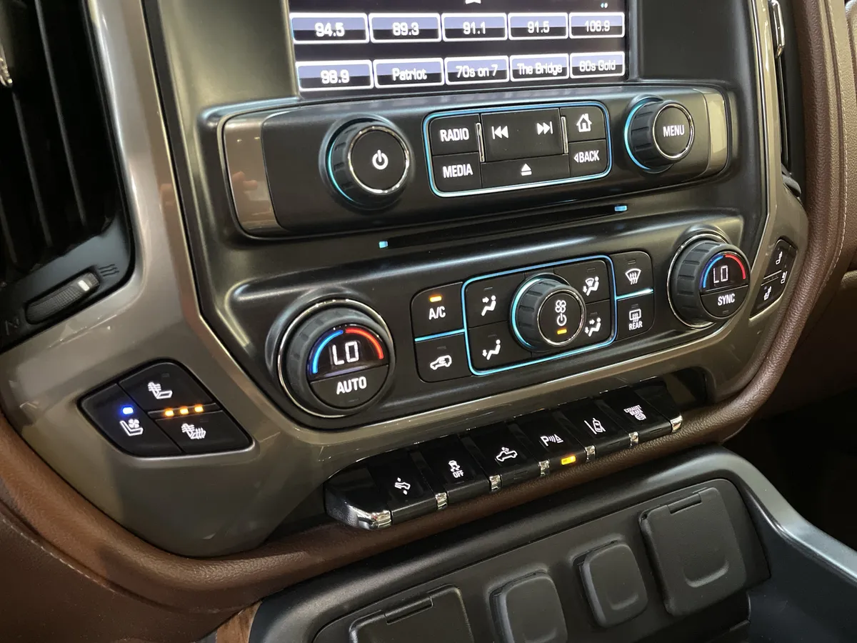 2019 Chevrolet Silverado 2500HD High Country thumbnail 27