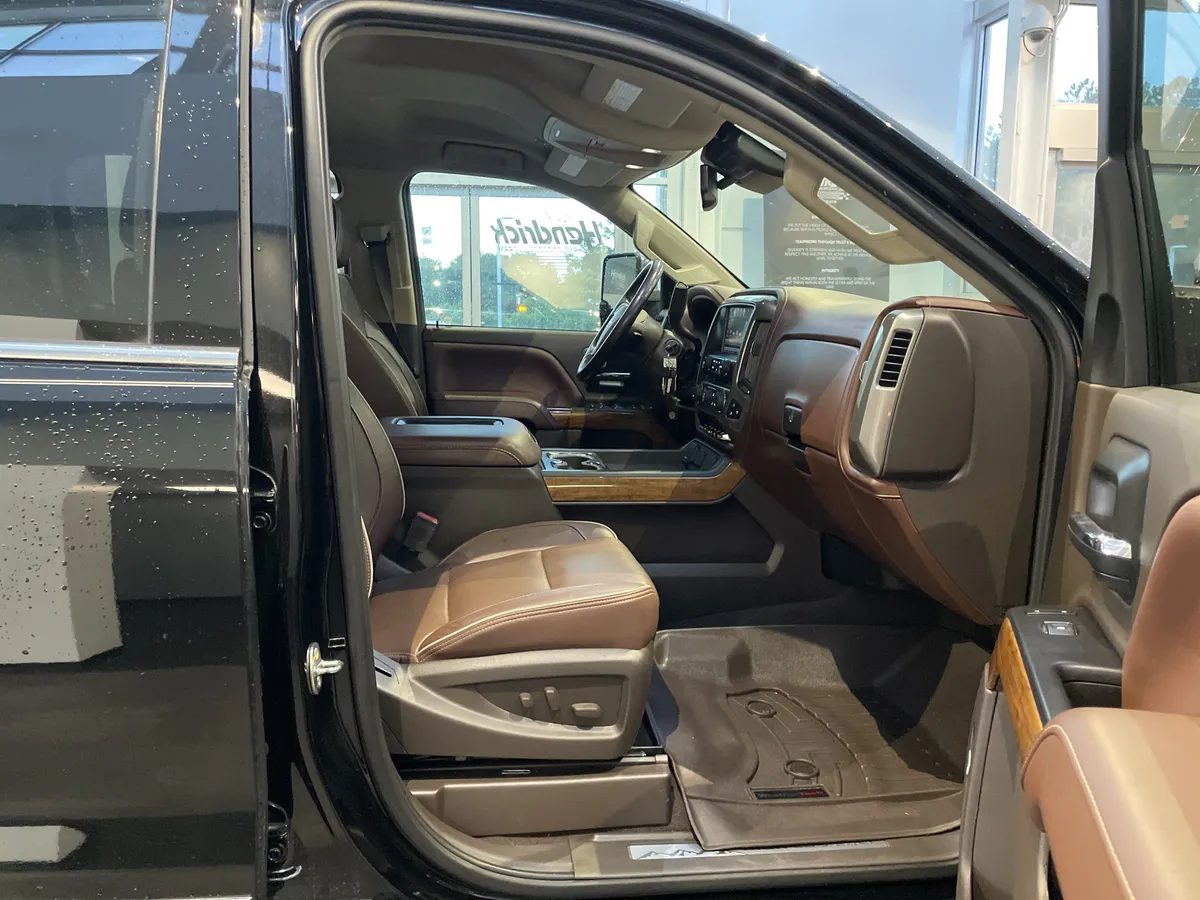 2019 Chevrolet Silverado 2500HD High Country thumbnail 33